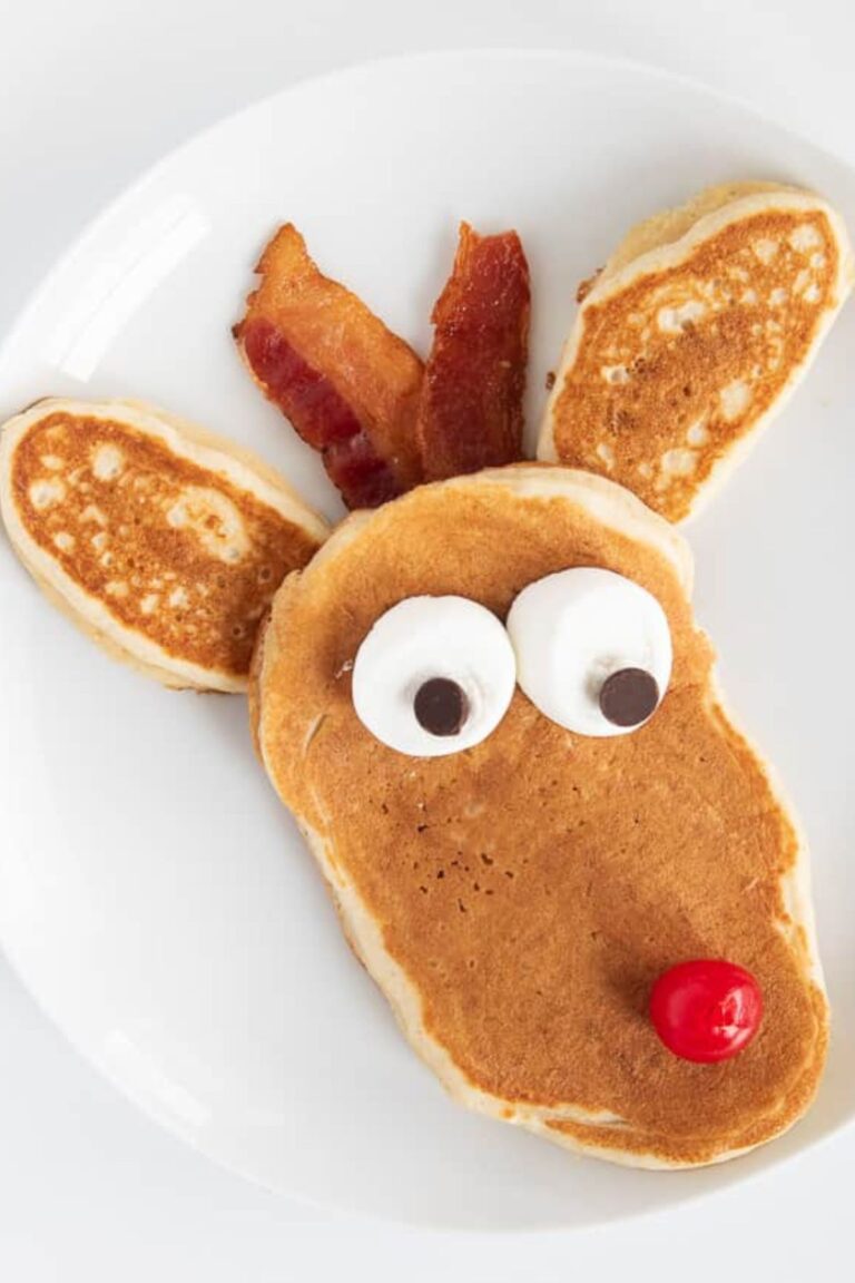 Pancake breakfast arranged to look like a Christmas reindeer.